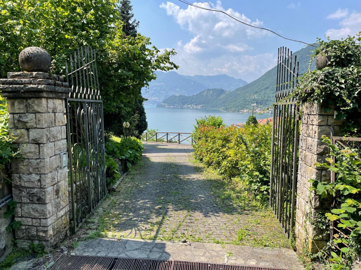 Appartamento Lake View Di Villa Giuliana Сульцано Екстер'єр фото
